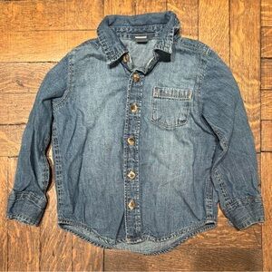 Old Navy Denim Button-Down 100% Cotton Shirt Size 3T Good Condition